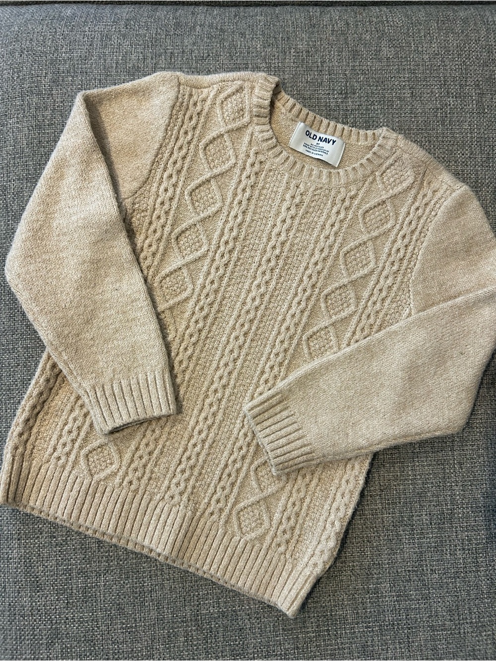 Sz 5 Old Navy kids boys Beige Cable Knit Crewneck Sweater
